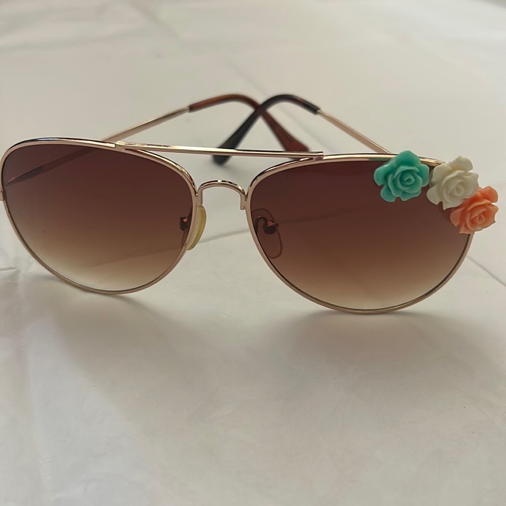 Flower Aviators